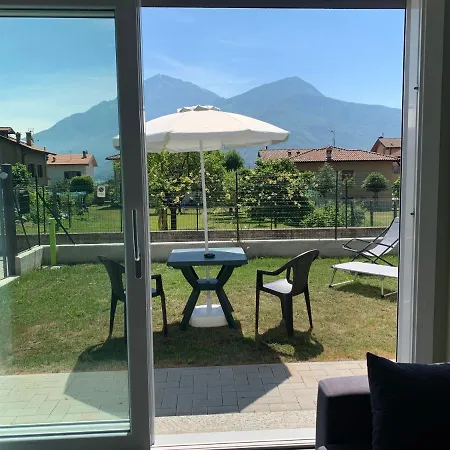 Casa Verde, Dongo, Di دونغو