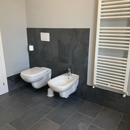 بيت للعطل Casa Verde, Dongo, Di دونغو