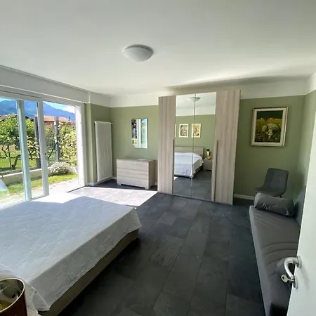 بيت للعطل Casa Verde, Dongo, Di دونغو