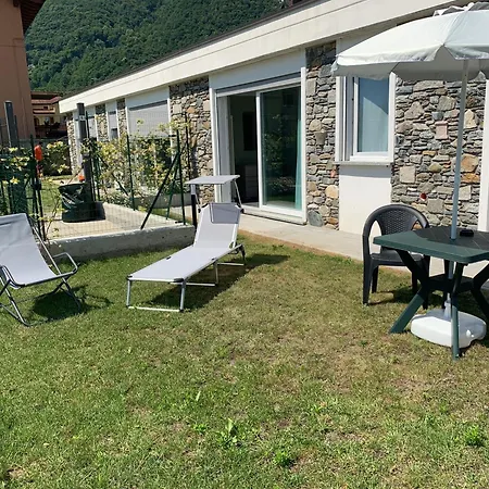 Casa Verde, Dongo, Di *