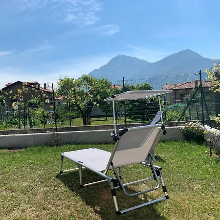 بيت للعطل Casa Verde, Dongo, Di