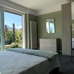 Casa Verde, Dongo, Di *